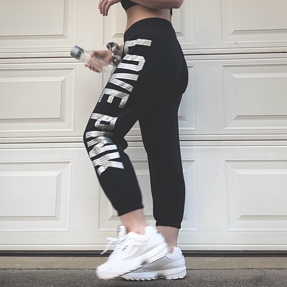 Victoria Secret Retro Bedazzled Rhinestone Sweatpants size Med